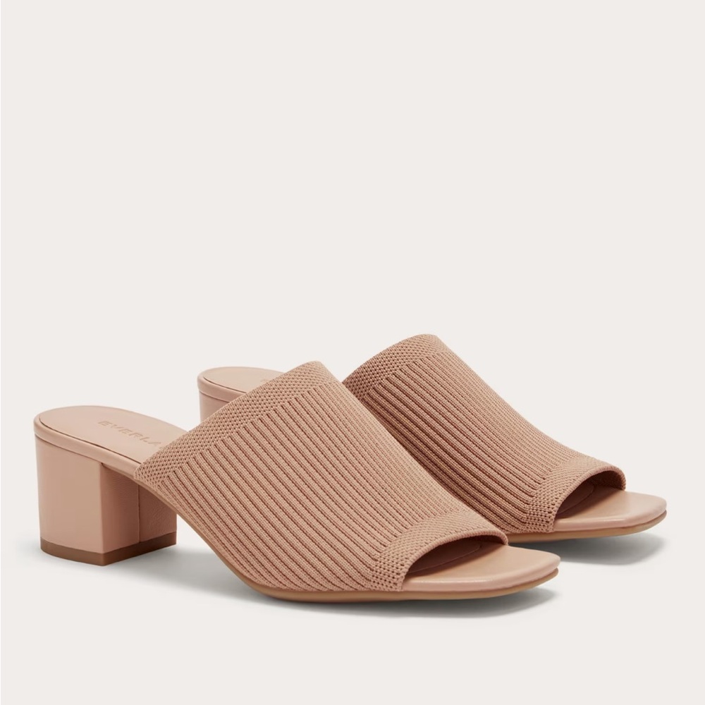 Everlane The Glove Mule in ReKnit in Blush Tan